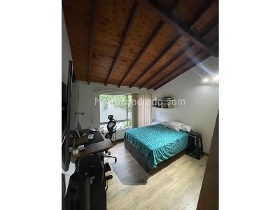 Casa de 3 alcobas en venta en El Poblado, Medellín, 220 m² · foto 20 de 20