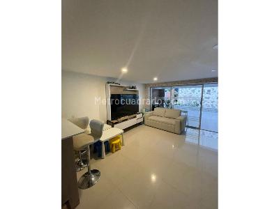 Casa de 3 alcobas en venta en El Poblado, Medellín, 220 m² · foto 3 de 20