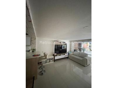 Casa de 3 alcobas en venta en El Poblado, Medellín, 220 m² · foto 8 de 20