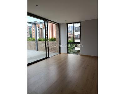 Apartamento de 3 alcobas en venta en Castropol, Medellín, 229 m² · foto 10 de 20