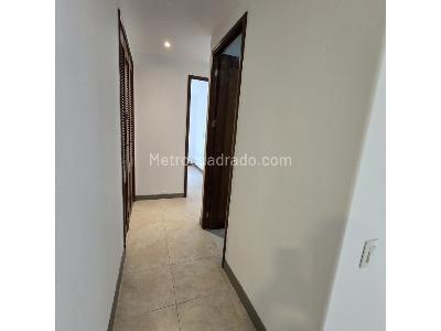 Apartamento en venta en El Poblado, Medellín · foto 7 de 20