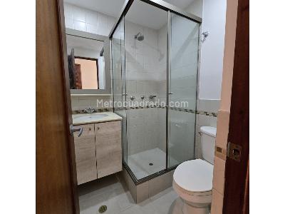 Apartamento en venta en El Poblado, Medellín · foto 10 de 20