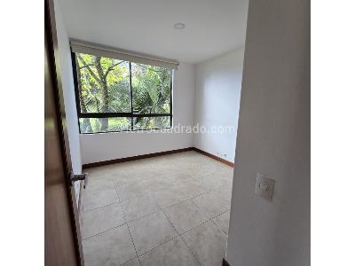 Apartamento en venta en El Poblado, Medellín · foto 11 de 20