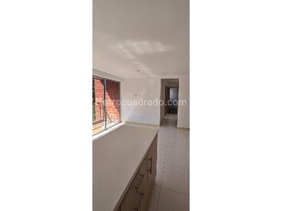 Apartamento de 3 alcobas en venta en San Remo, Sabaneta, 72 m² · foto 3 de 20