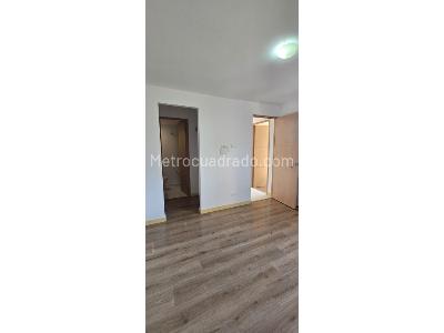 Apartamento de 3 alcobas en venta en San Remo, Sabaneta, 72 m² · foto 16 de 20