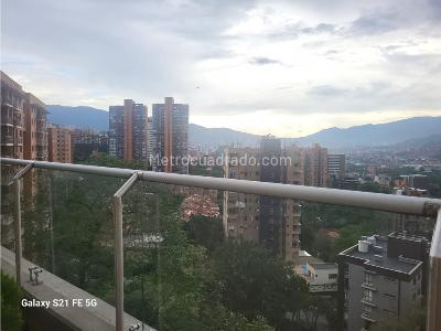 Apartamento de 3 alcobas en venta en Castropol, Medellín, 196 m² · foto 2 de 20