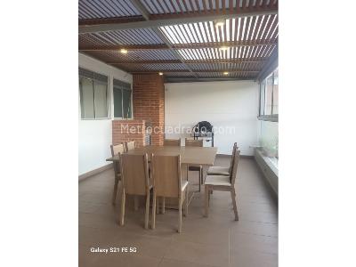 Apartamento de 3 alcobas en venta en Castropol, Medellín, 196 m² · foto 12 de 20