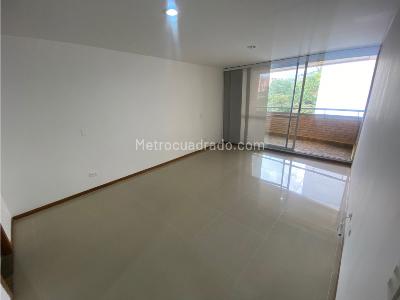 Apartamento de 4 alcobas en venta en Las Lomitas, Sabaneta, 111 m² · foto 10 de 20