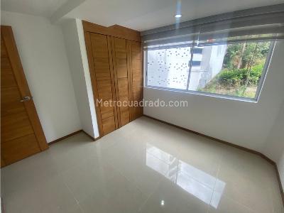 Apartamento de 4 alcobas en venta en Las Lomitas, Sabaneta, 111 m² · foto 13 de 20