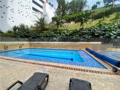 Apartamento de 4 alcobas en venta en Las Lomitas, Sabaneta, 111 m² · foto 19 de 20