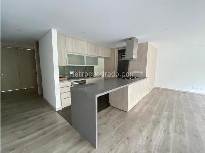 Apartamento de 3 alcobas en venta en El Poblado, Medellín, 122 m² · foto 5 de 18