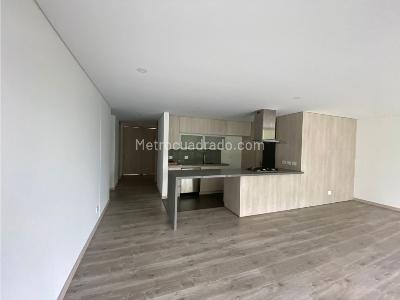 Apartamento de 3 alcobas en venta en El Poblado, Medellín, 122 m² · foto 6 de 18