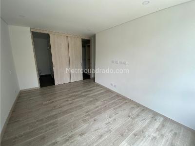 Apartamento de 3 alcobas en venta en El Poblado, Medellín, 122 m² · foto 11 de 18