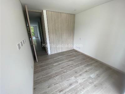 Apartamento de 3 alcobas en venta en El Poblado, Medellín, 122 m² · foto 15 de 18