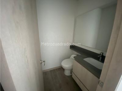 Apartamento de 3 alcobas en venta en El Poblado, Medellín, 122 m² · foto 18 de 18