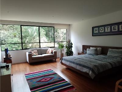 Casa de 3 alcobas en venta en La Calleja, Envigado, 307 m² · foto 7 de 20