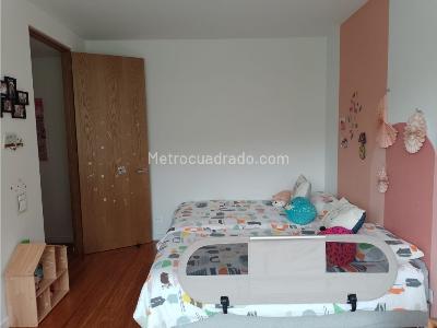 Casa de 3 alcobas en venta en La Calleja, Envigado, 307 m² · foto 12 de 20