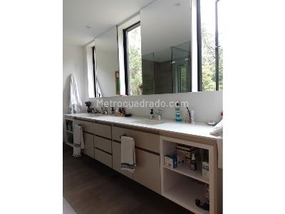 Casa de 3 alcobas en venta en La Calleja, Envigado, 307 m² · foto 15 de 20