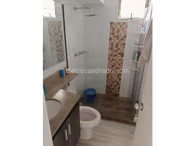 Apartamento de 3 alcobas en venta en Loma De Los Bernal, Medellín, 97 m² · foto 20 de 20