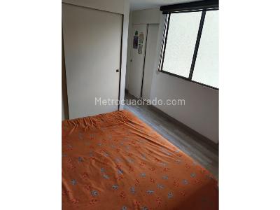 Apartamento de 3 alcobas en venta en Loma De Los Bernal, Medellín, 97 m² · foto 11 de 20