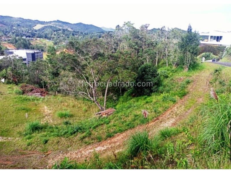 Lote en Venta, El Escobero, Envigado - Más
