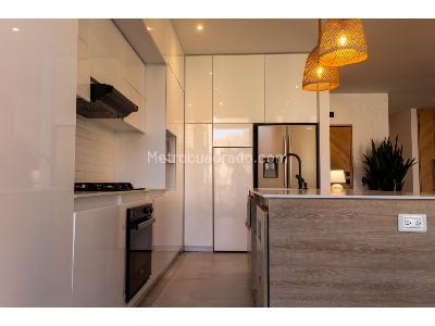 Apartamento de 3 alcobas en venta en El Poblado, Medellín, 242 m² · foto 12 de 20