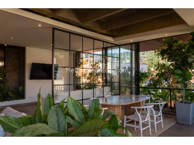 Apartamento de 3 alcobas en venta en El Poblado, Medellín, 242 m² · foto 14 de 20