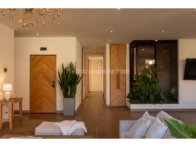 Apartamento de 3 alcobas en venta en El Poblado, Medellín, 242 m² · foto 15 de 20