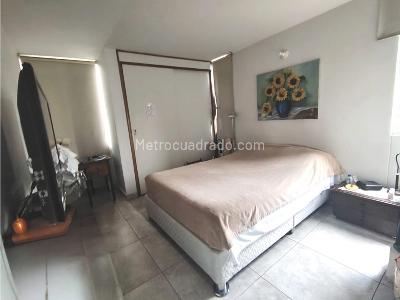 Apartamento en venta en El Poblado, Medellín · foto 8 de 13