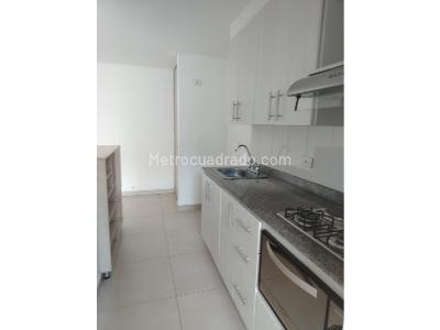 Apartamento de 2 alcobas en venta en Asdesilla, Sabaneta, 60 m² · foto 2 de 15