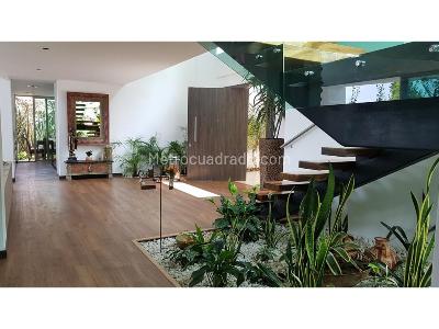 Casa de 4 alcobas en venta en Las Palmas, Medellín · foto 4 de 20