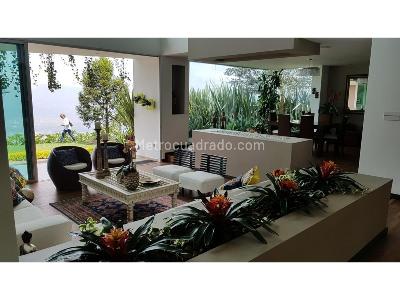 Casa de 4 alcobas en venta en Las Palmas, Medellín · foto 9 de 20