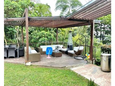 Casa de 5 alcobas en venta en Las Palmas, Envigado, 700 m² · foto 2 de 20