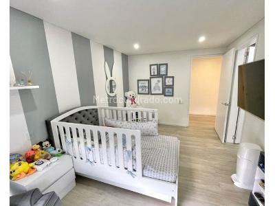 Casa de 5 alcobas en venta en Las Palmas, Envigado, 700 m² · foto 8 de 20