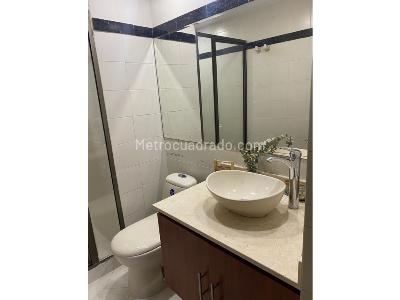 Apartamento en venta en Loma De Los Bernal, Medellín · foto 19 de 19