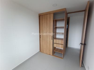 Apartamento de 3 alcobas en venta en Santa Maria, Itagüí, 71 m² · foto 9 de 16