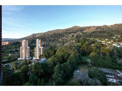 Apartamento de 4 alcobas en venta en El Poblado, Medellín, 300 m² · foto 9 de 20