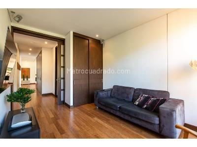 Apartamento de 4 alcobas en venta en El Poblado, Medellín, 300 m² · foto 18 de 20