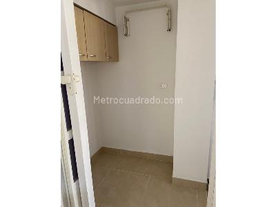 Apartamento de 2 alcobas en venta en San Remo, Sabaneta, 64 m² · foto 7 de 20