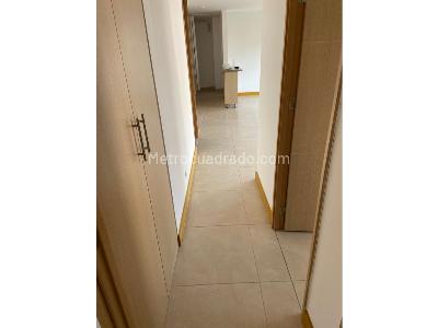 Apartamento de 2 alcobas en venta en San Remo, Sabaneta, 64 m² · foto 10 de 20