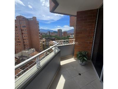 Apartamento en venta en Laureles, Medellín · foto 4 de 20