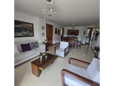 Apartamento en venta en Laureles, Medellín · foto 8 de 20