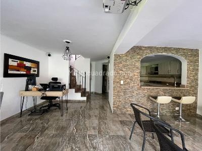 Casa de 4 alcobas en venta en Los Alcazares, Sabaneta, 210 m² · foto 5 de 20
