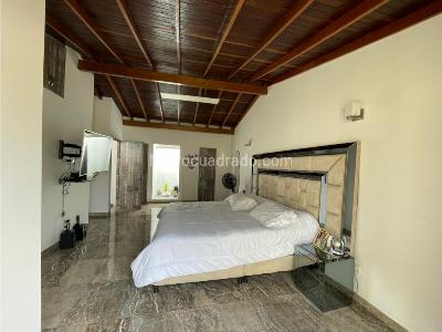 Casa de 4 alcobas en venta en Los Alcazares, Sabaneta, 210 m² · foto 19 de 20