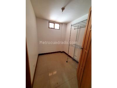 Casa de 4 alcobas en venta en El Trapiche, Sabaneta, 190 m² · foto 10 de 20