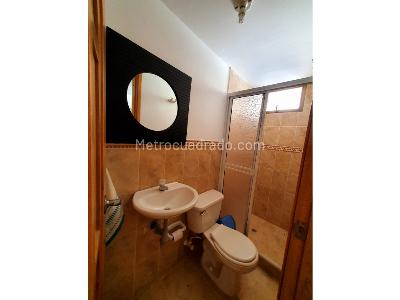 Casa de 4 alcobas en venta en El Trapiche, Sabaneta, 190 m² · foto 11 de 20