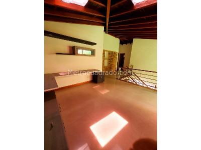 Casa de 4 alcobas en venta en El Trapiche, Sabaneta, 190 m² · foto 15 de 20