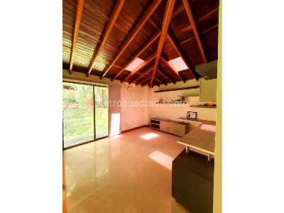 Casa de 4 alcobas en venta en El Trapiche, Sabaneta, 190 m² · foto 16 de 20