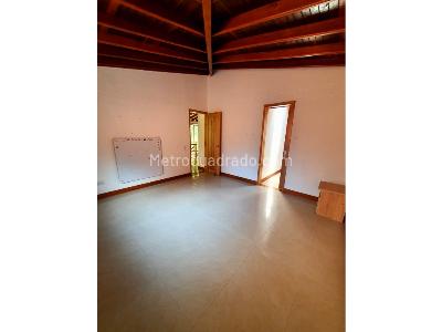 Casa de 4 alcobas en venta en El Trapiche, Sabaneta, 190 m² · foto 19 de 20