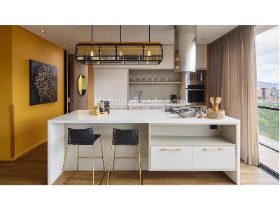 Apartamento de 2 alcobas en venta en Transversal Inferior, Medellín, 150 m² · foto 2 de 20